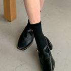 Square-toe Crisscross Flats