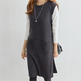Dual-pocket Buttoned Knit Vest Dress