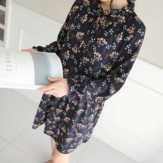 Frill-edge Tie-front Floral Dress
