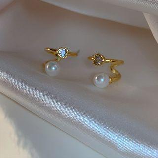 Heart Rhinestone Faux Pearl Layered Alloy Earring 1 Pair - Gold & White - One Size