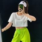 Loose-fit Lettering Crop T-shirt With Chain