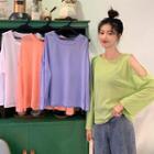 Off-shoulder Long-sleeve Light T-shirt
