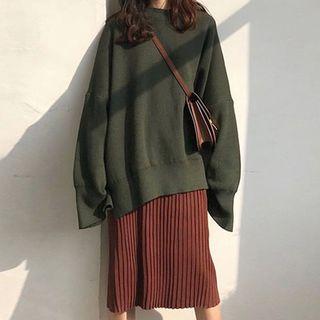 Set: Crew Neck Plain Sweater + Accordion Pleated Midi H-line Skirt