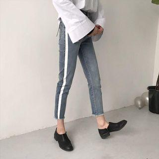 Contrast Stripe Tapered Jeans