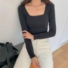 Square-neck Slim-fit Cropped T-shirt