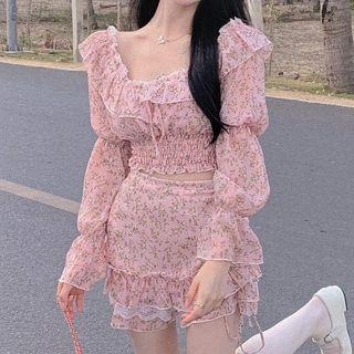 Long-sleeve Chiffon Floral Blouse / A-line Floral Skirt