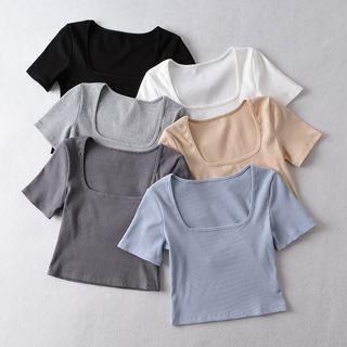 Short-sleeve Square-neck Plain Cropped T-shirt