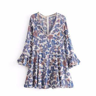 Bell-sleeve V-neck Patterned Tunic