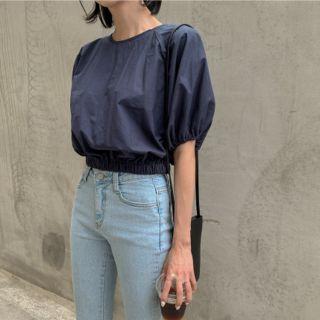Puff-sleeve Gathered-waist Top