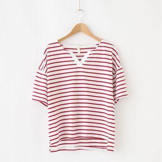 V-neck Striped Short-sleeve T-shirt