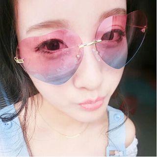 Sweetheart Gradient Sunglasses