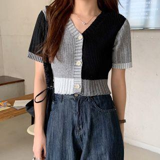 Short-sleeve Color Block Knit Top Knit - Color Block - One Size