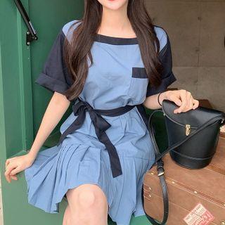 Elbow Sleeve Square-neck Color Block Tie-strap A-line Dress As Shown In Figure - One Size