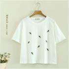 Short-sleeve Embroidery T-shirt