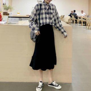 Tie-neck Plaid Shirt / Midi Knit Skirt