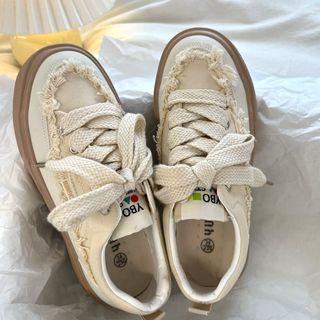 Fray Hem Canvas Sneakers
