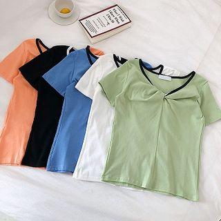 Short-sleeve Contrast Trim Knotted T-shirt