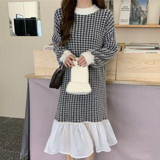 Houndstooth Paneled Midi Mermaid Sweater Dress