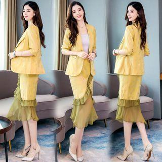 Set: Printed 3/4-sleeve Blazer + Mesh Hem Midi Pencil Skirt