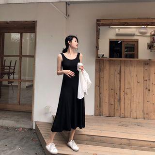 Spagehtti-strap Maxi Dress