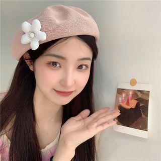 Flower-accent Beret