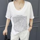 U-neck Lettering Loose-fit T-shirt