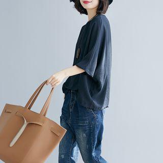 Plain Round-neck Batwing-sleeve T Shirt