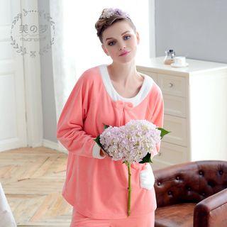 Loungewear Set: Bow Coral Fleece Pullover + Pants