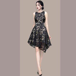 Sleeveless Irregular Floral Lace Cocktail Dress