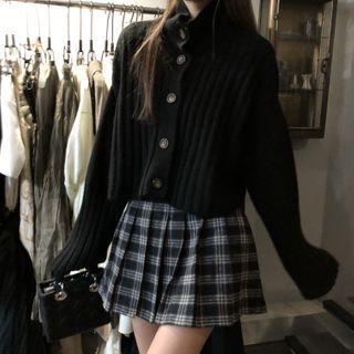 Plain Cardigan / Plaid Pleated Skirt