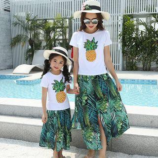 Family Matching Set: Short-sleeve T-shirt + Printed Midi Skirt