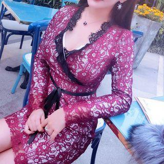 Lace Flower Trim Long-sleeve Dress