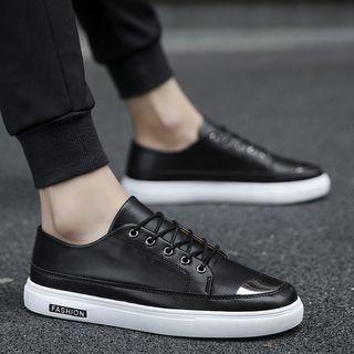Metallic Tipped Lace Up Sneakers