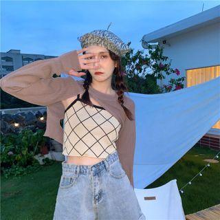 Long-sleeve Cropped T-shirt / Plaid Camisole Top