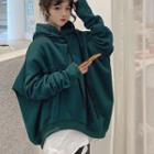 Ripped T-shirt / Plain Hoodie