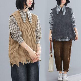 Set: Long Sleeve Plaid Blouse + Frayed Vest