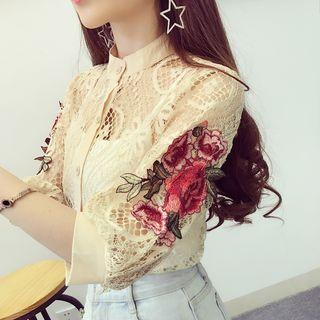 Set: Embroidered Elbow-sleeve Lace Top + Spaghetti Strap Top