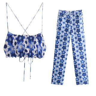 Floral Print Cropped Camisole Top / Straight Leg Pants