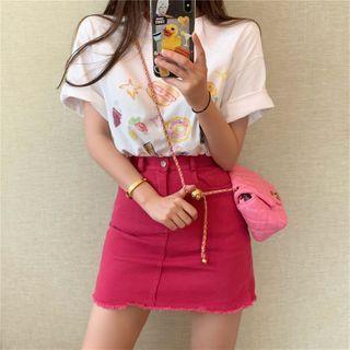 Short-sleeve Printed T-shirt / High-waist Denim Skirt