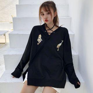 Embroidered V-neck Pullover Black - One Size
