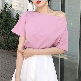One Shoulder Short Sleeve Cropped Top
