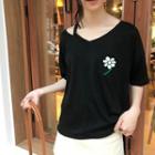 Floral Embroidered Cut Out Short-sleeve T-shirt