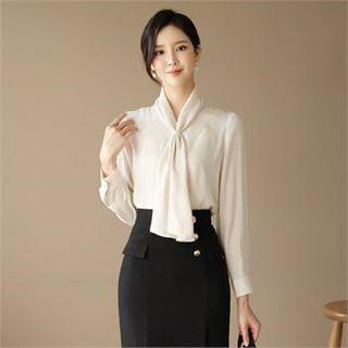 Tall Size Tie-neck Chiffon Blouse