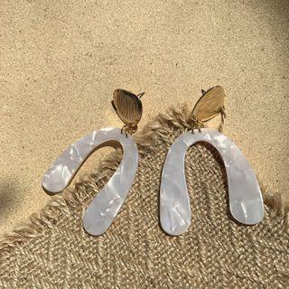 Alloy & Acetate Dangle Earring 1 Pair - Stud Earring - White - One Size