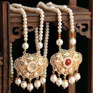 Faux Pearl Alloy Lock Pendant Necklace