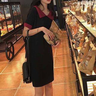 Contrast Trim Short-sleeve Knit Dress