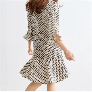 V-neck Flounced Patterned Shift Dress