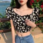 Floral Short-sleeve Crop T-shirt White Flower - Black - One Size