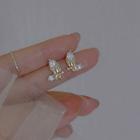 Butterfly Stud Earring 1 Pair - Gold & White - One Size