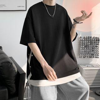 Mock Two-piece Short-sleeve Slit T-shirt